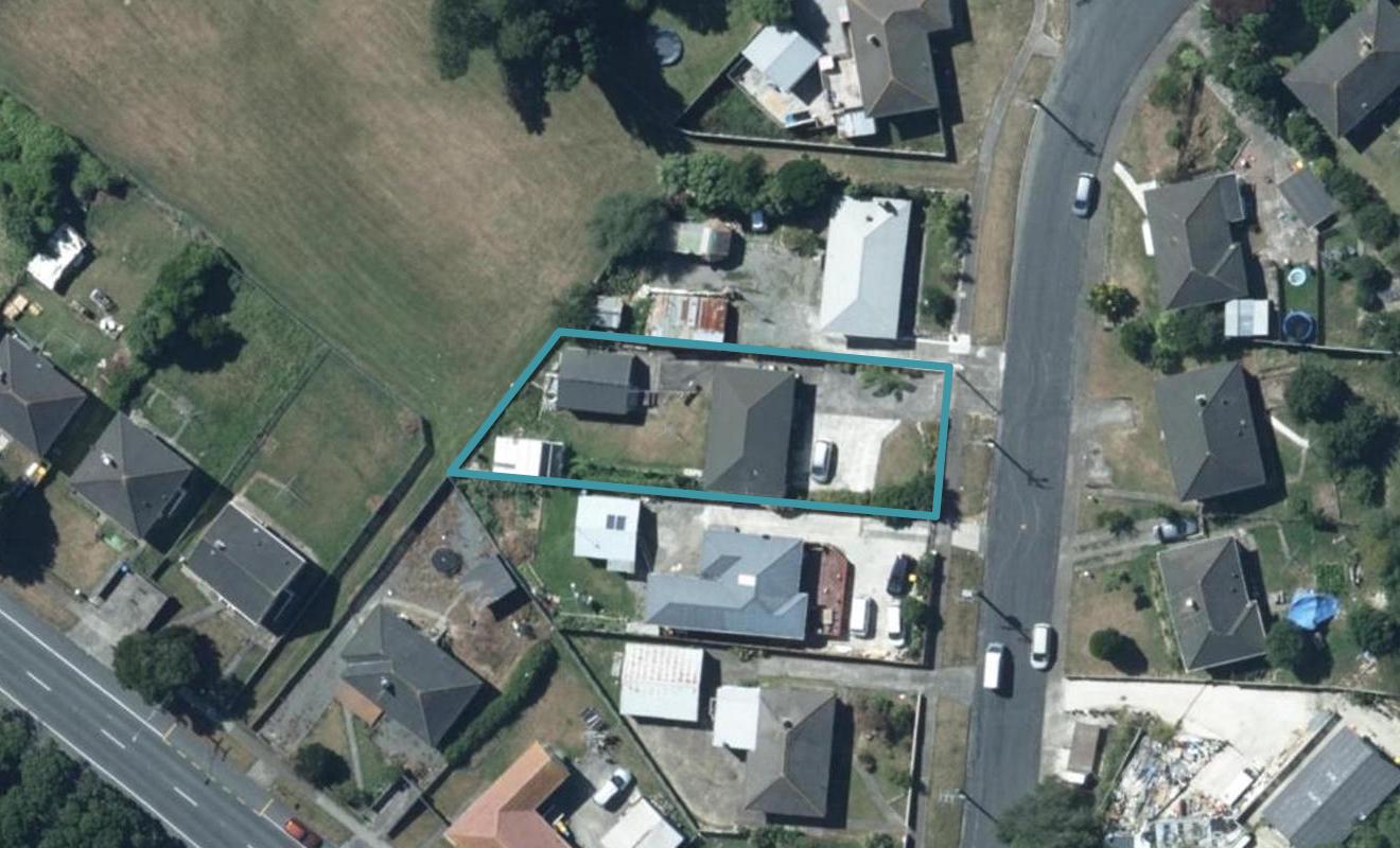7 Hereford Street, Cannons Creek, Porirua - Carousel 1
