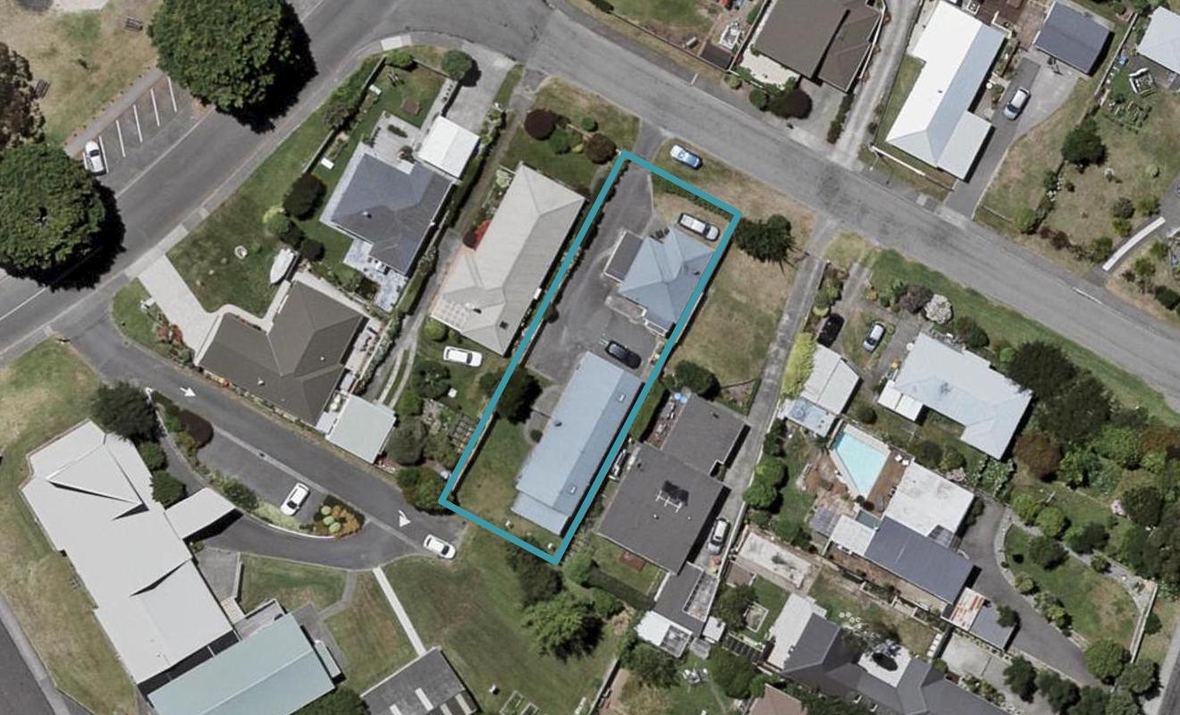 5 Huia Road, Raumati Beach, Paraparaumu - Carousel 1