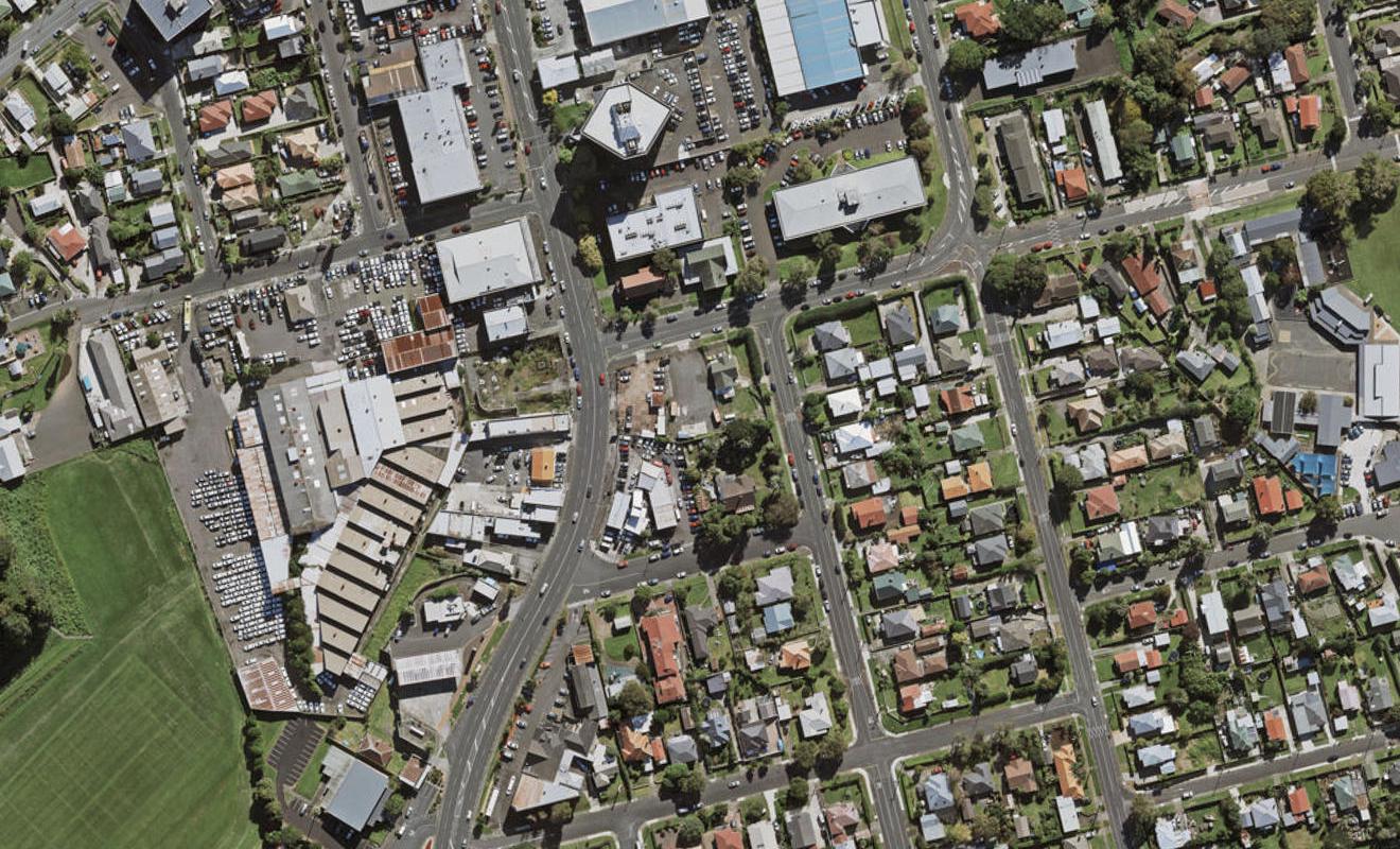 5 Fairburn Road, OTAHUHU, AUCKLAND - Carousel 1