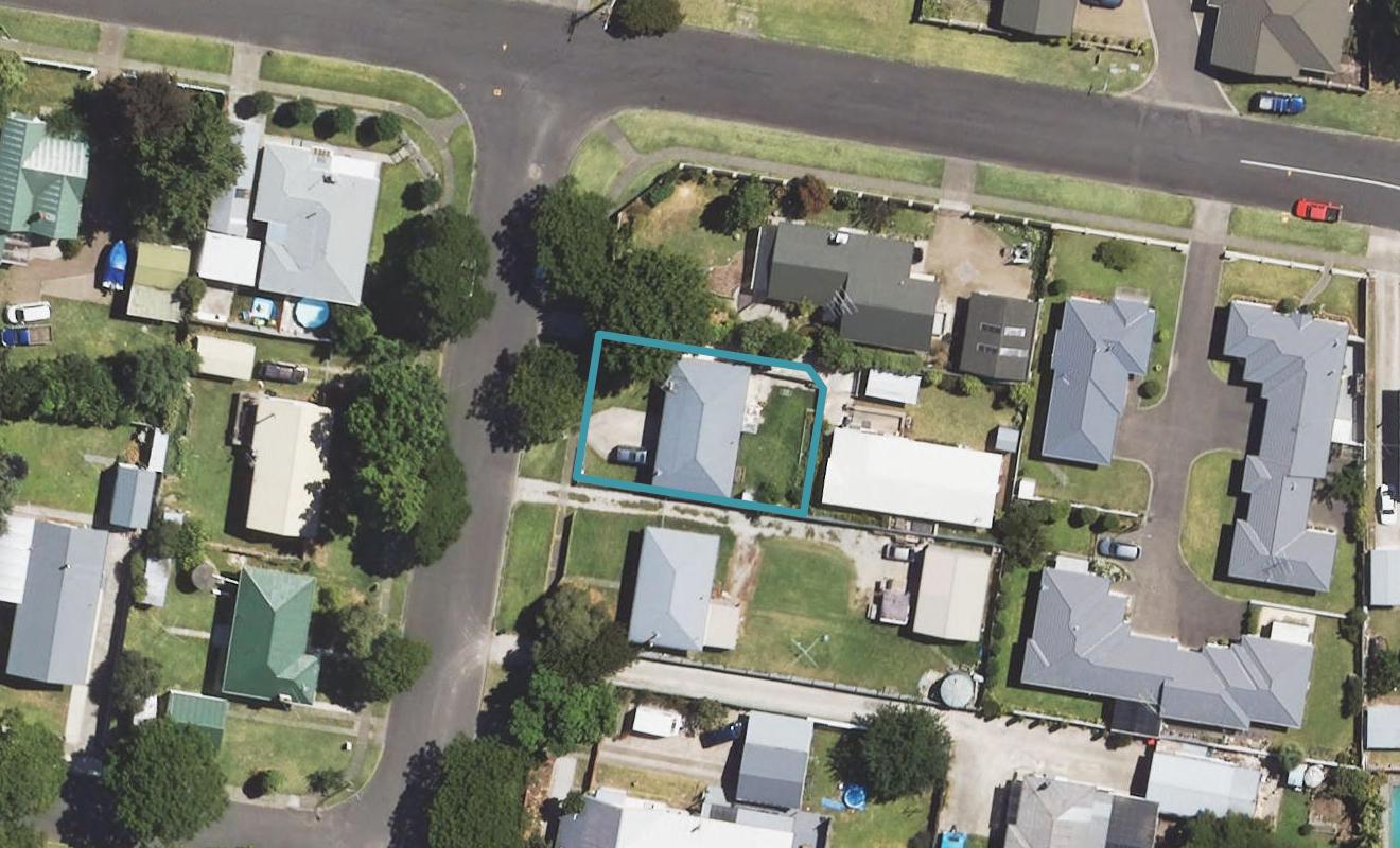 11 Ward Street, Riverdale, Gisborne - Carousel 1