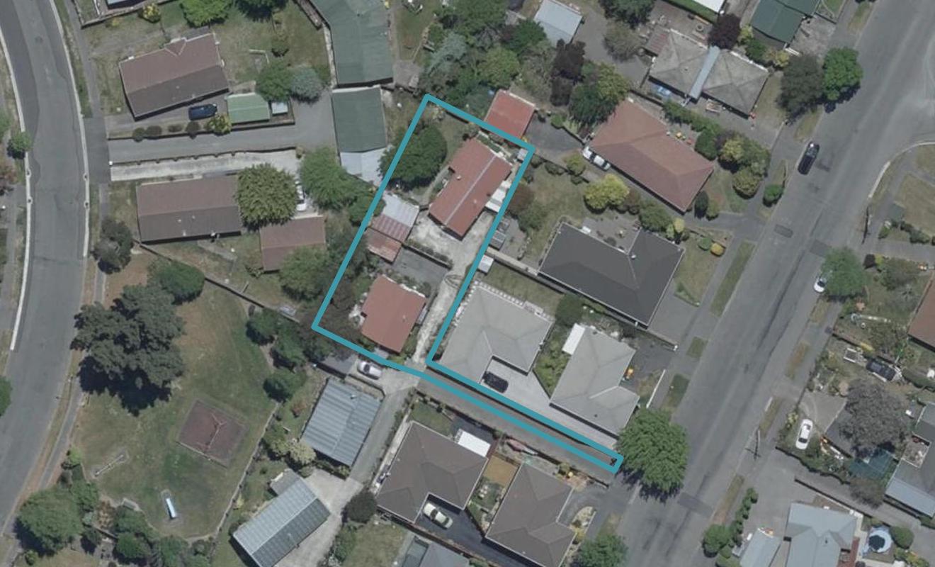 2/76 Inwoods Road, Parklands, Christchurch - Carousel 1