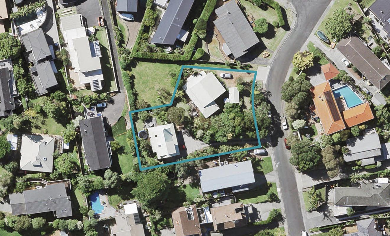 1A Sandford Street, Campbells Bay, Auckland - Carousel 1