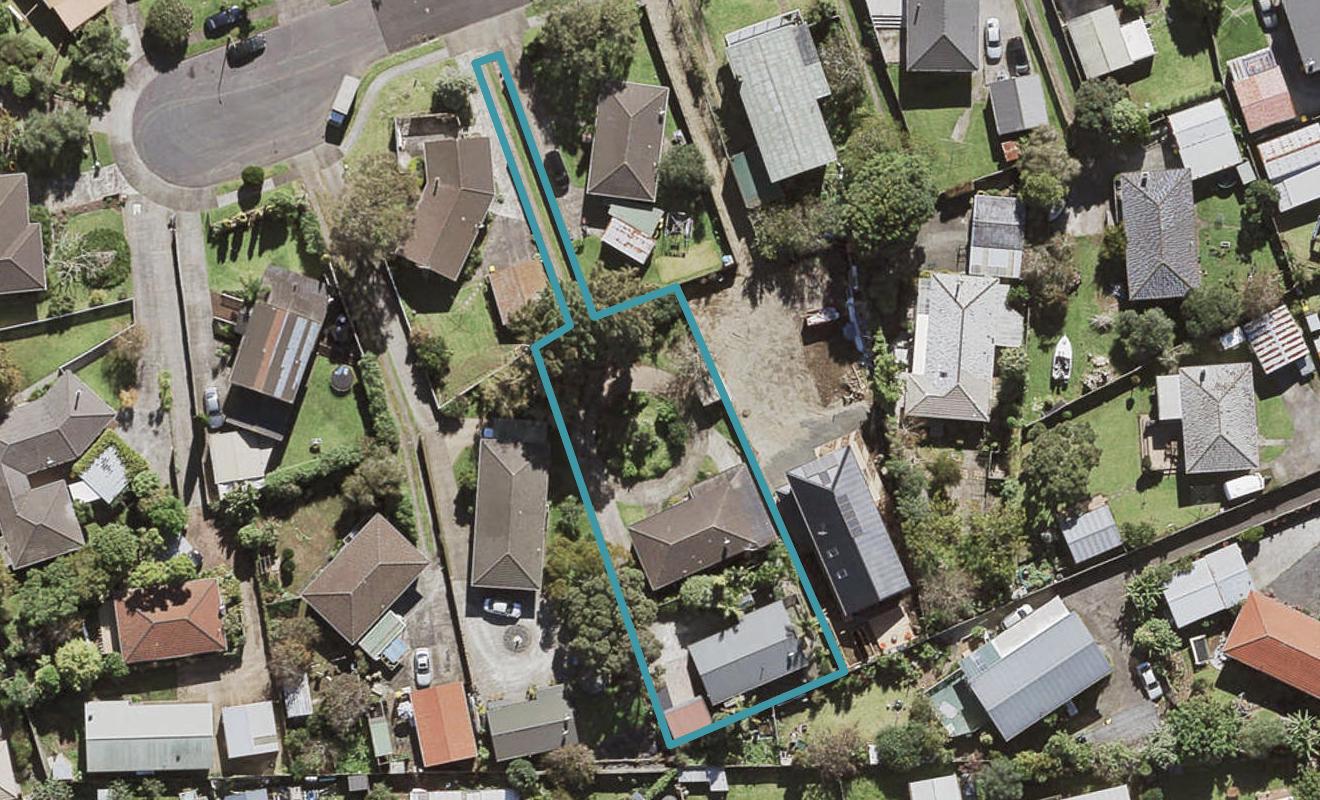 2/18 Kea Place, Māngere Bridge, Auckland - Carousel 1