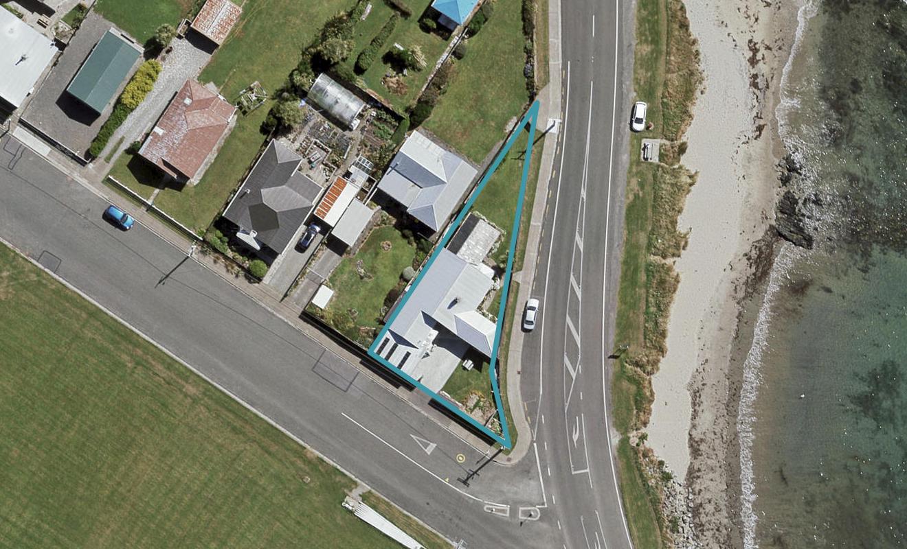 194 Marine Parade, Bluff - Carousel 1