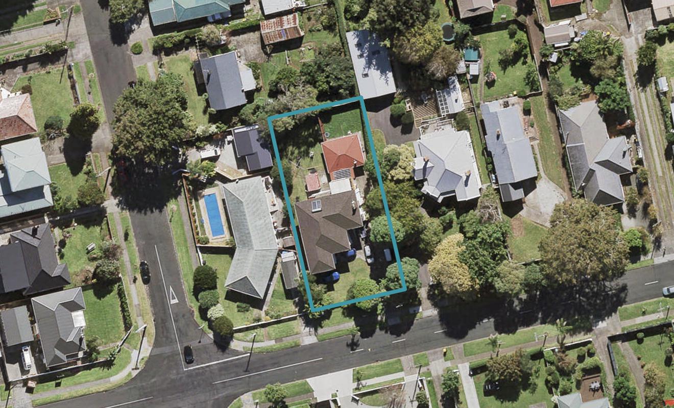 34 Mcintyre Road, Mangere Bridge, Auckland - Carousel 1