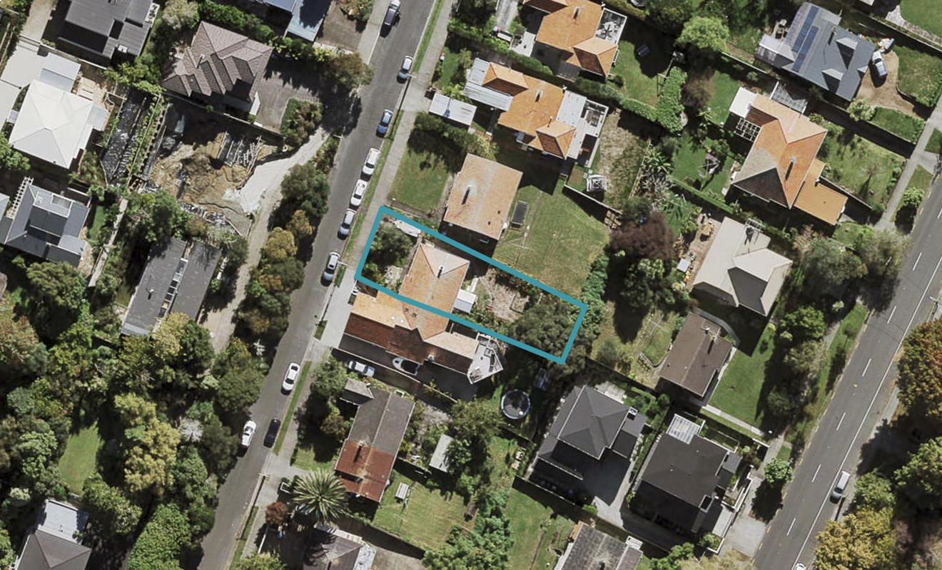 19A Leys Crescent, Remuera, Auckland - Carousel 1