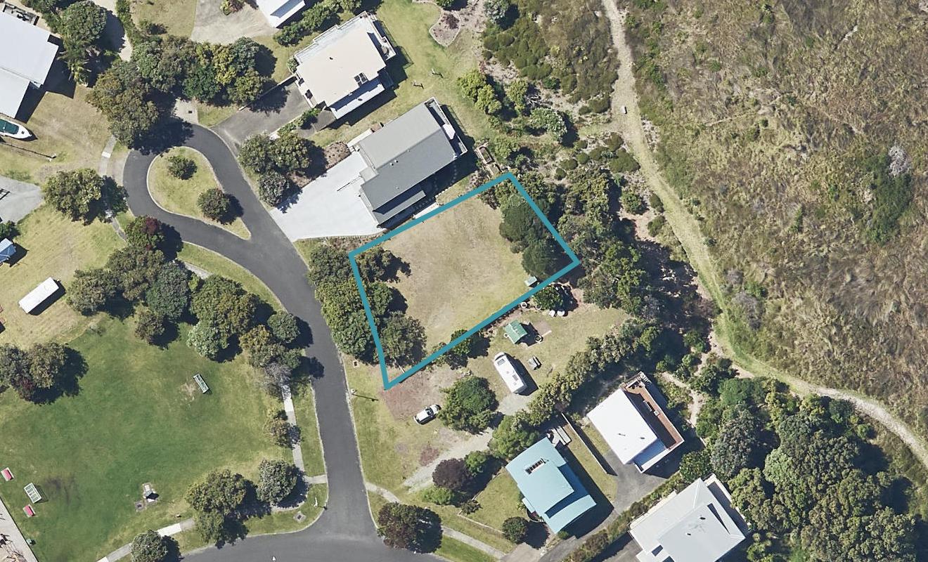 4 Sea Crest Place, Bowentown, Waihi Beach - Carousel 1