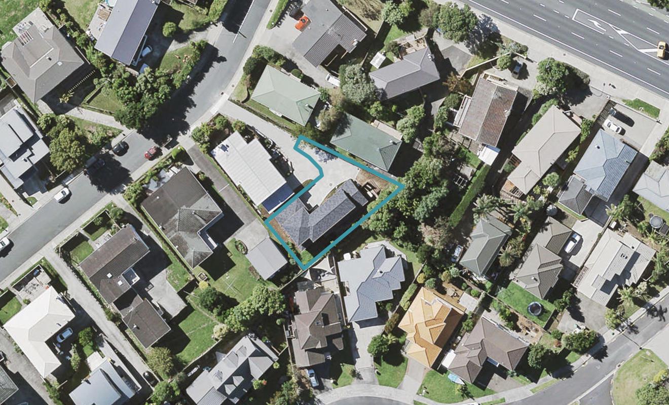 4A Windsor Place, Windsor Park, Auckland - Carousel 1