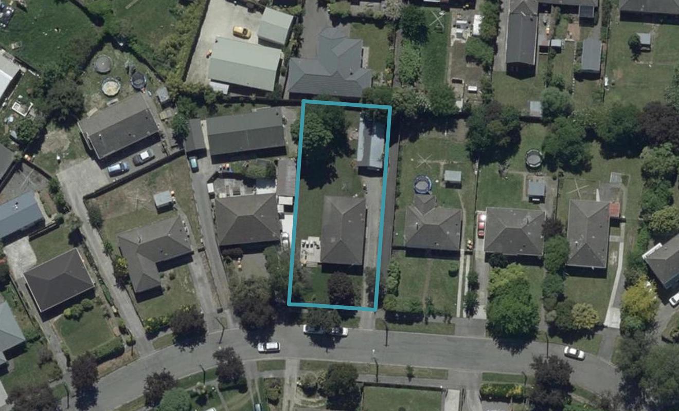 32 Attlee Crescent, Bryndwr, Christchurch - Carousel 1