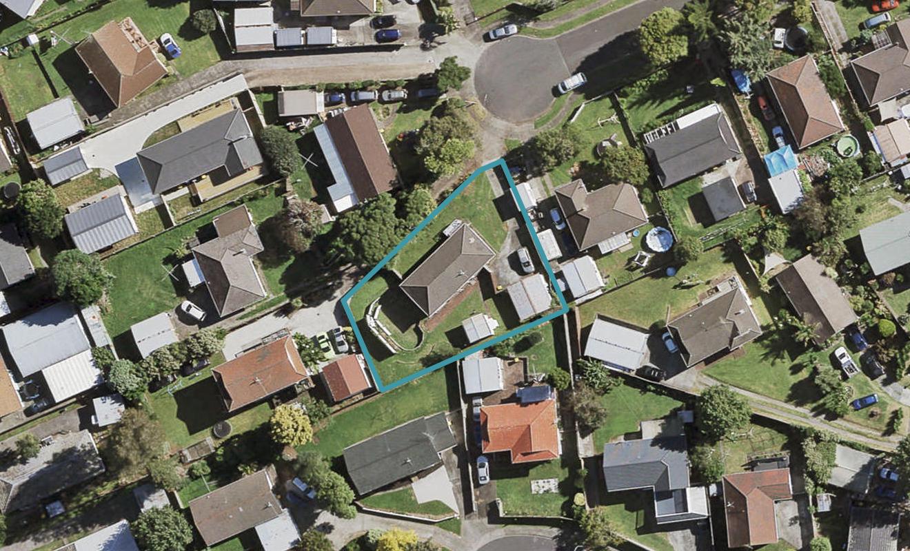 20 Benton Place, Manurewa, Auckland - Carousel 1