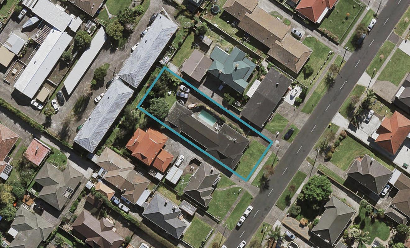 46 Central Avenue, Papatoetoe, Auckland - Carousel 1