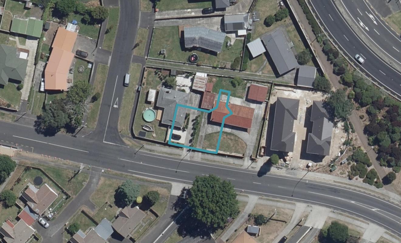 4/4 Rotokauri Road, Nawton, Hamilton - Carousel 1