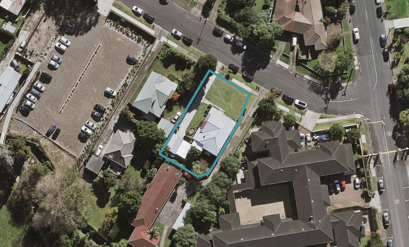29 Middlemore Road, Otahuhu, Auckland - Carousel 1