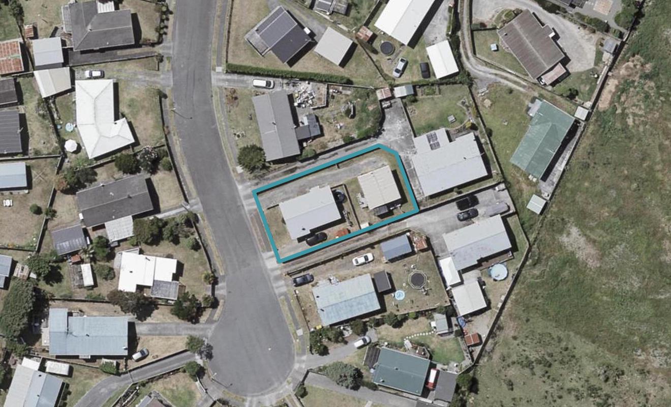 7 Colenso Place, Otaki Beach, Otaki - Carousel 1
