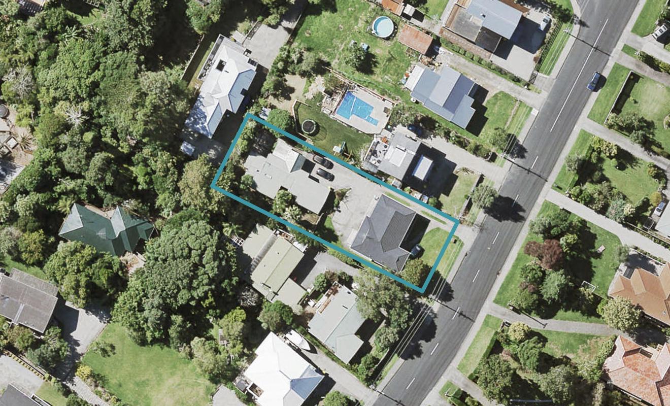 1/54 Litten Road, Cockle Bay, Auckland - Carousel 1