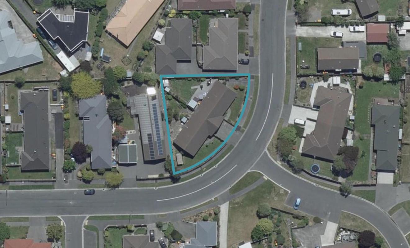 2/65 Donnington Street, Parklands, Christchurch - Carousel 1