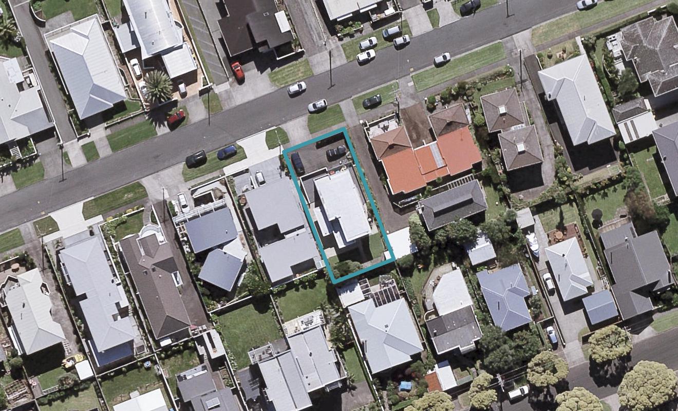 24 Hamblyn Street, Strandon, New Plymouth - Carousel 1