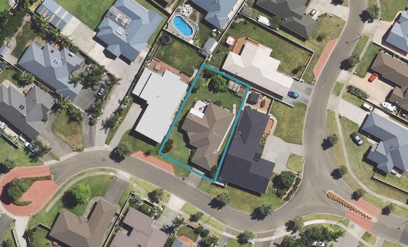 16 POHUTUKAWA GROVE, Lytton West, Gisborne - Carousel 1
