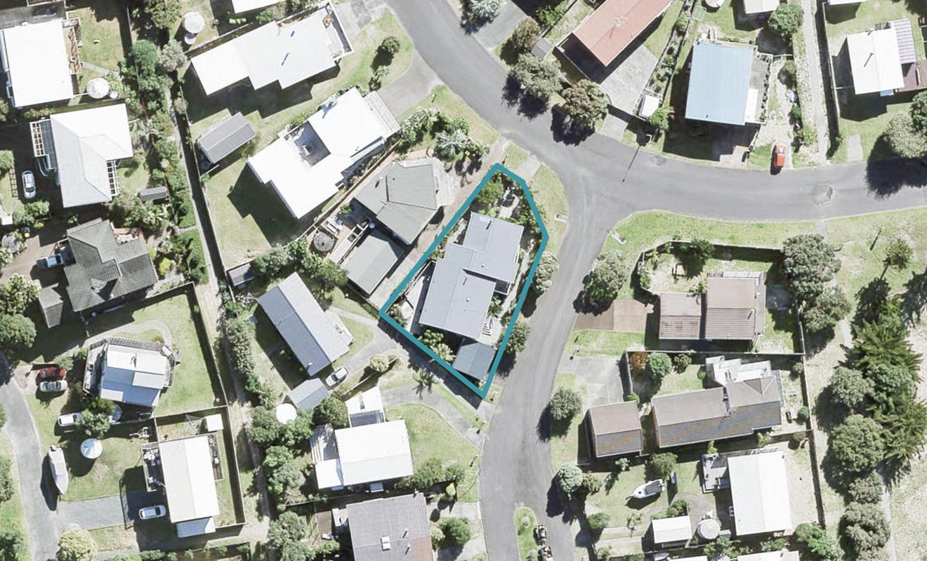 2 Edith Place, Warkworth - Carousel 1