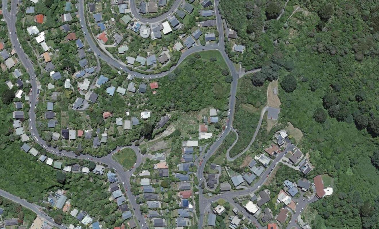 11 Te Ara Tauhuna, Northland, Wellington - Carousel 1