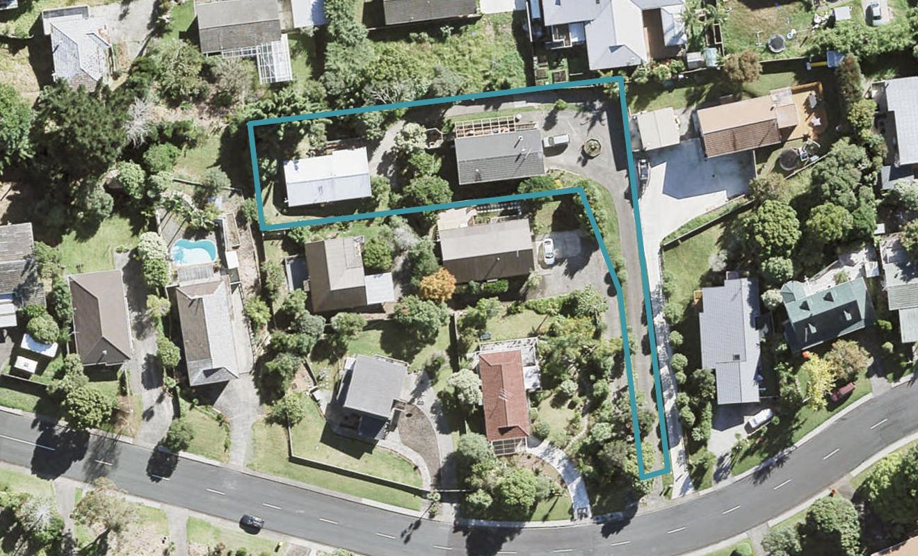 2/129 Stredwick Drive, Torbay, Auckland - Carousel 1