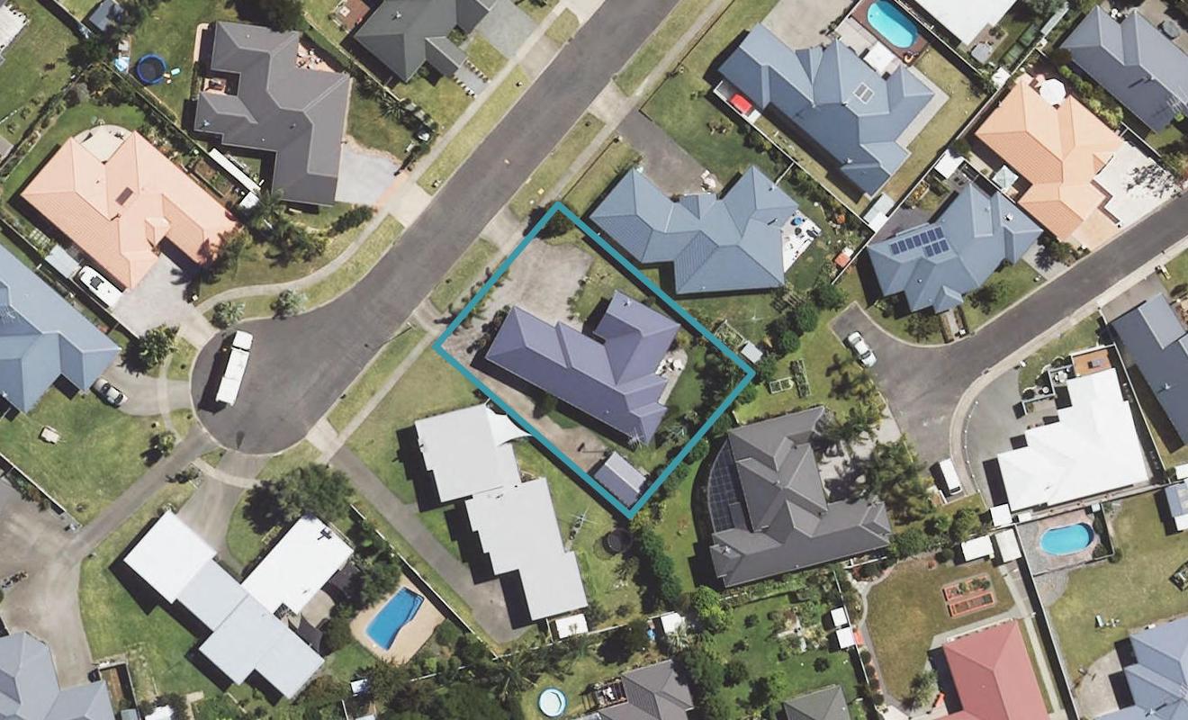 10 Roger Street, Lytton West, Gisborne - Carousel 1