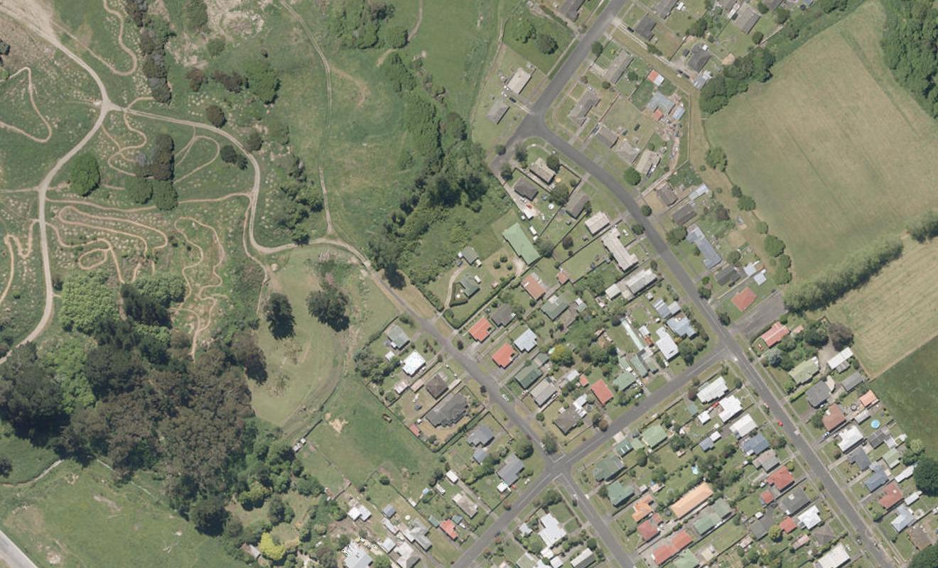 54 Field Street, Aramoho, Whanganui - Carousel 1