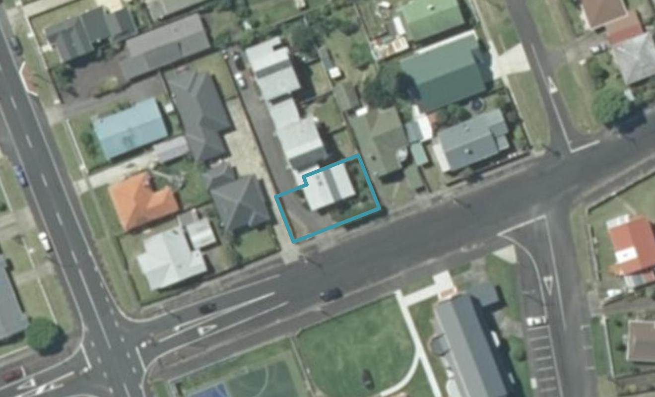 305 Willoughby Street, Thames - Carousel 1