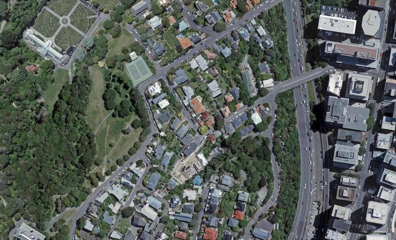 2 Wesley Road, Kelburn, Wellington - Carousel 1