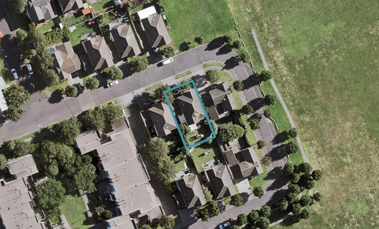 32 Figaro Crescent, Takanini, Auckland - Carousel 1