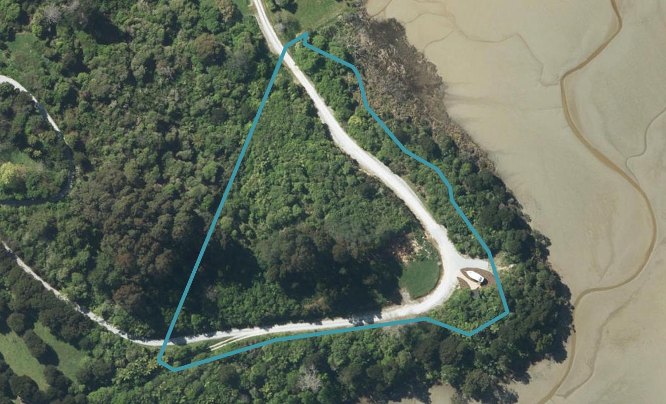 47 Peninsula Road, Tata Beach - Carousel 1