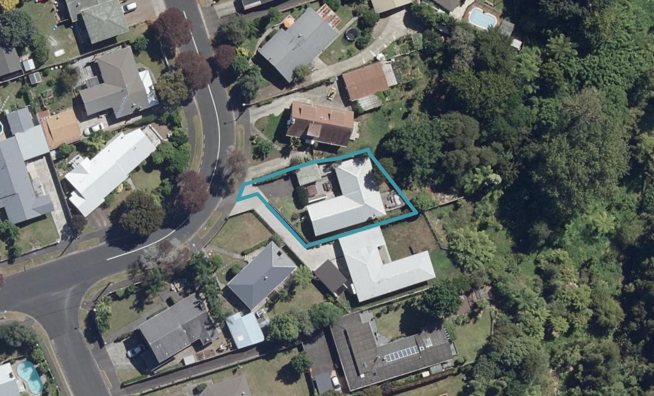 52 Pulham Crescent, Queenwood, Hamilton - Carousel 1