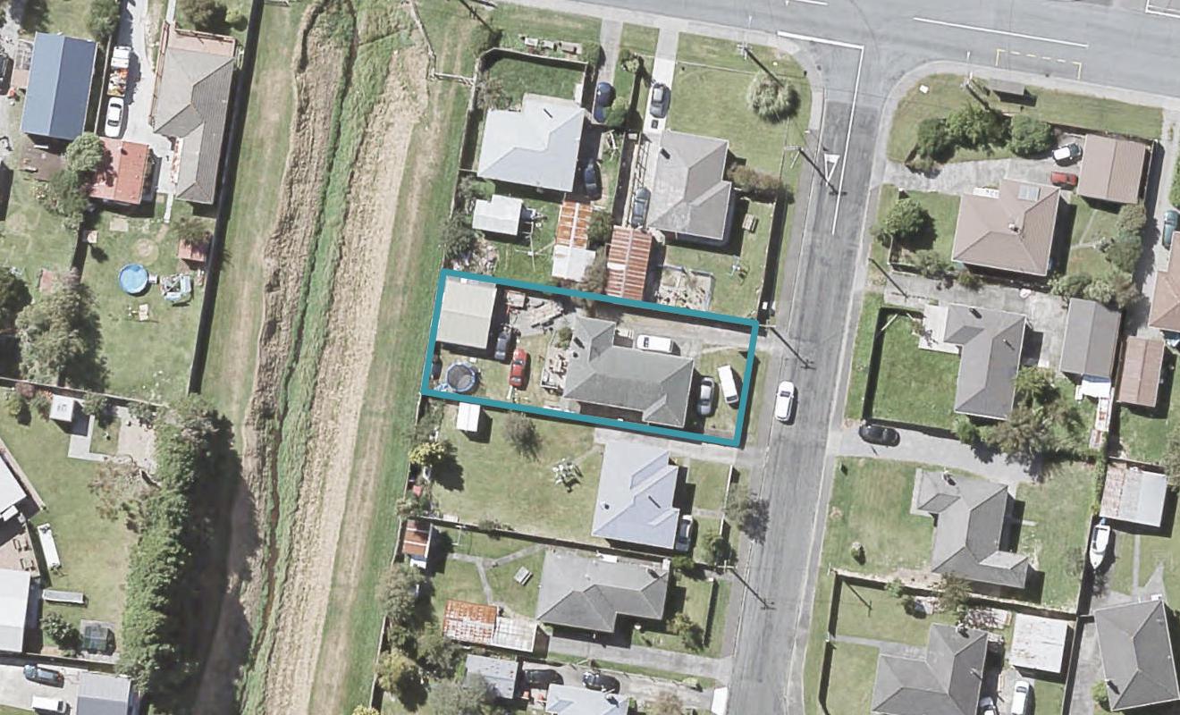 63 Donnelley Drive, Wainuiomata, Lower Hutt - Carousel 1