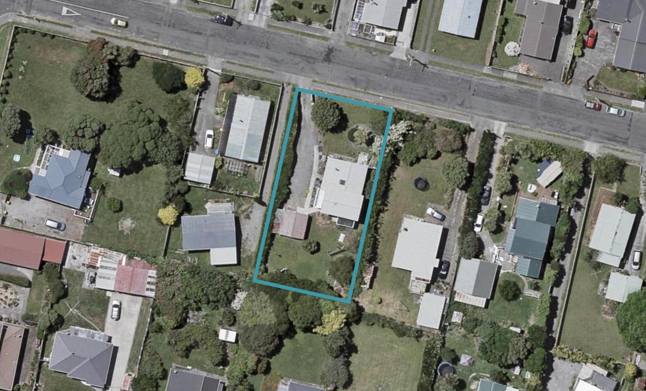 69 Atkinson Avenue, Otaki Beach, Otaki - Carousel 1
