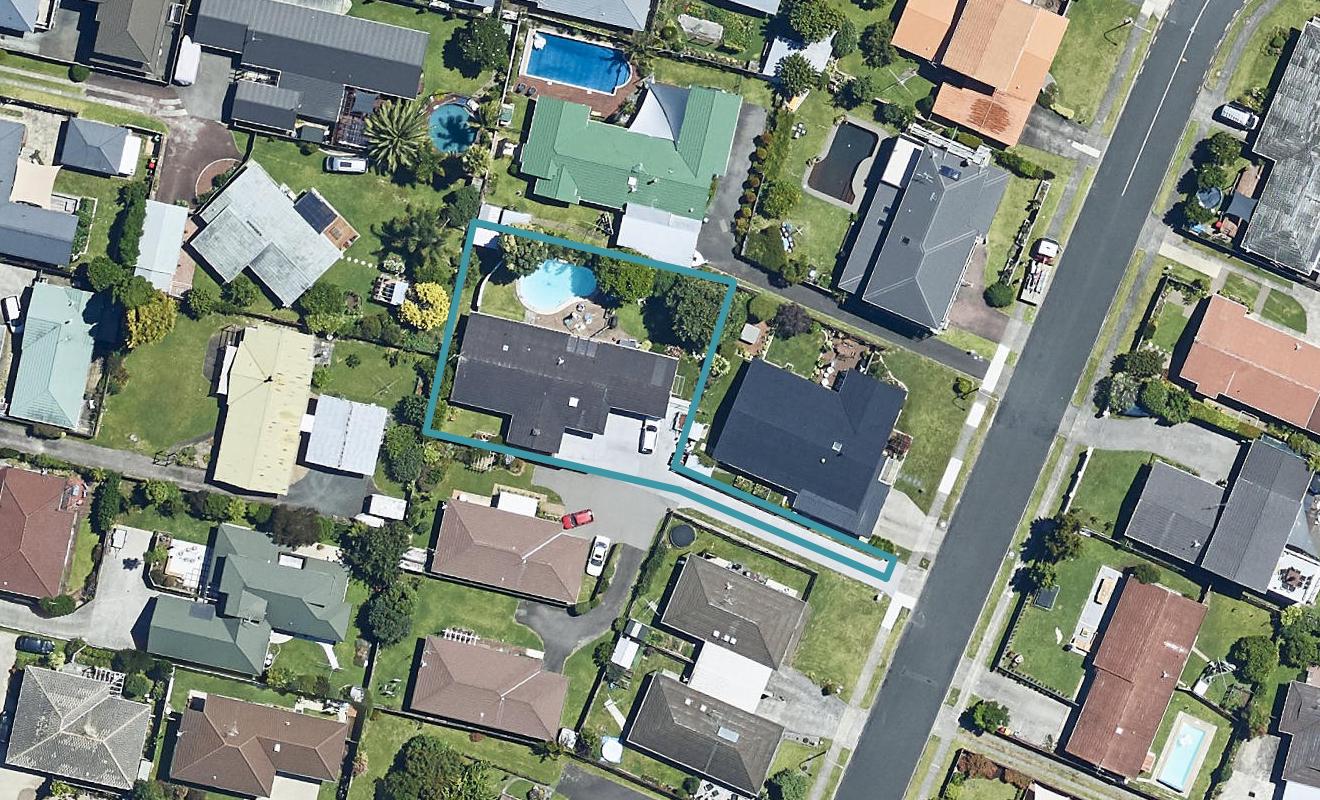 33 Ridge Street, Otumoetai, Tauranga - Carousel 1