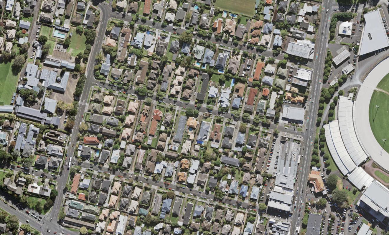 2/16 King Edward Avenue, Papakura, Auckland - Carousel 1