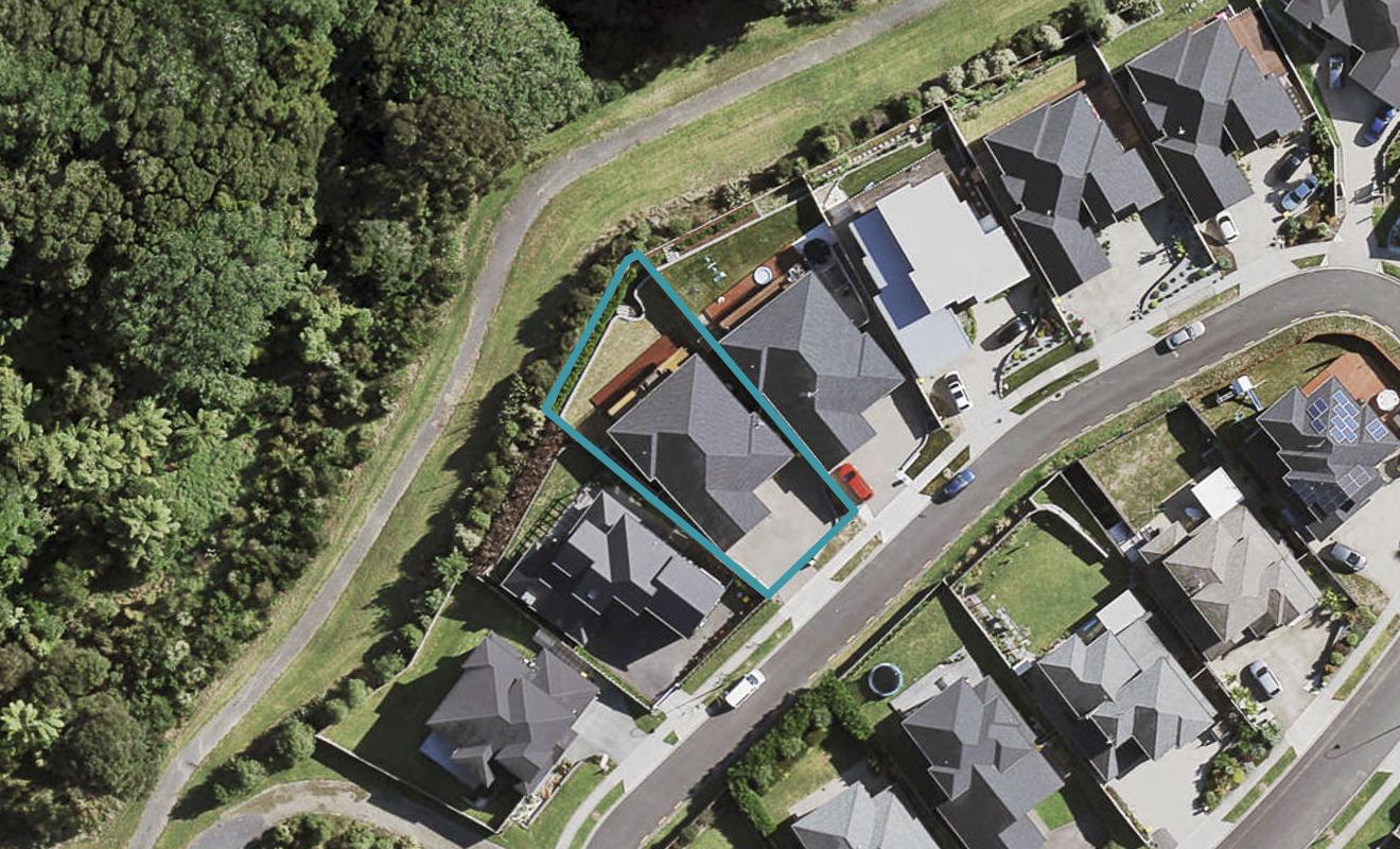 12 Marwan Crescent, The Gardens, Auckland - Carousel 1