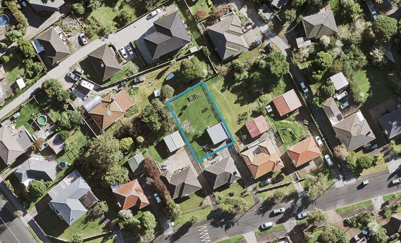 8A Batkin Road, New Windsor, Auckland - Carousel 1