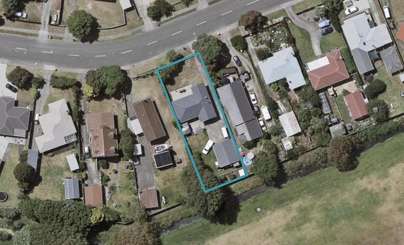 46 Te Kupe Road, Paraparaumu Beach, Paraparaumu - Carousel 1