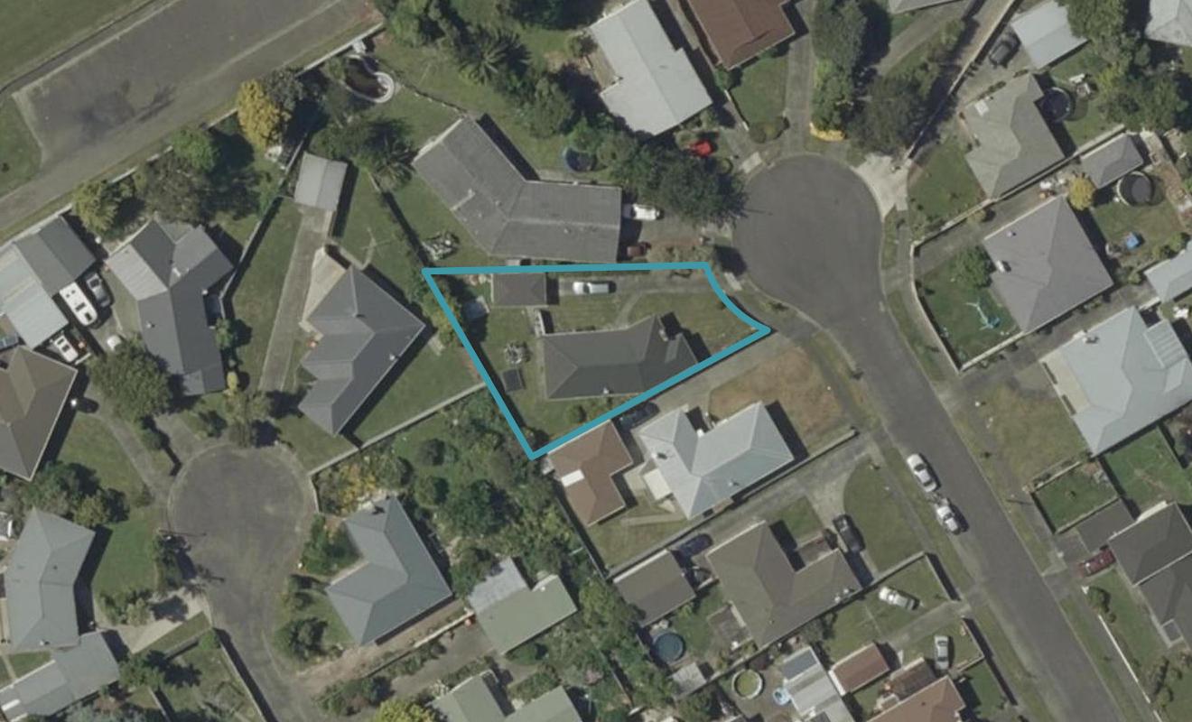 7 Austin Place, Awapuni, Palmerston North - Carousel 1