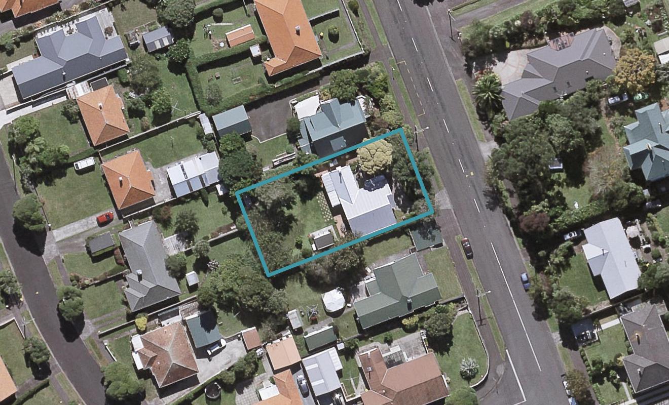 72 Brooklands Road, Brooklands, New Plymouth - Carousel 1