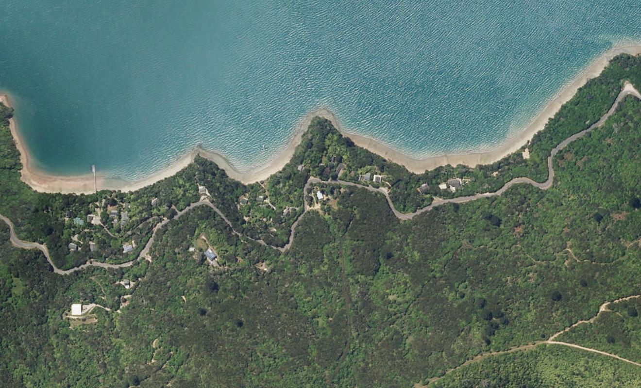 2338 Kenepuru Road, Picton - Carousel 1