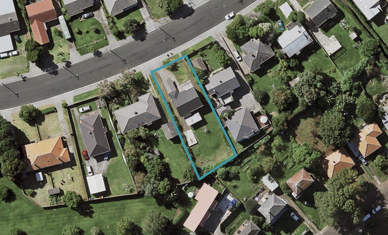 16 Court Crescent, Panmure, Auckland - Carousel 1