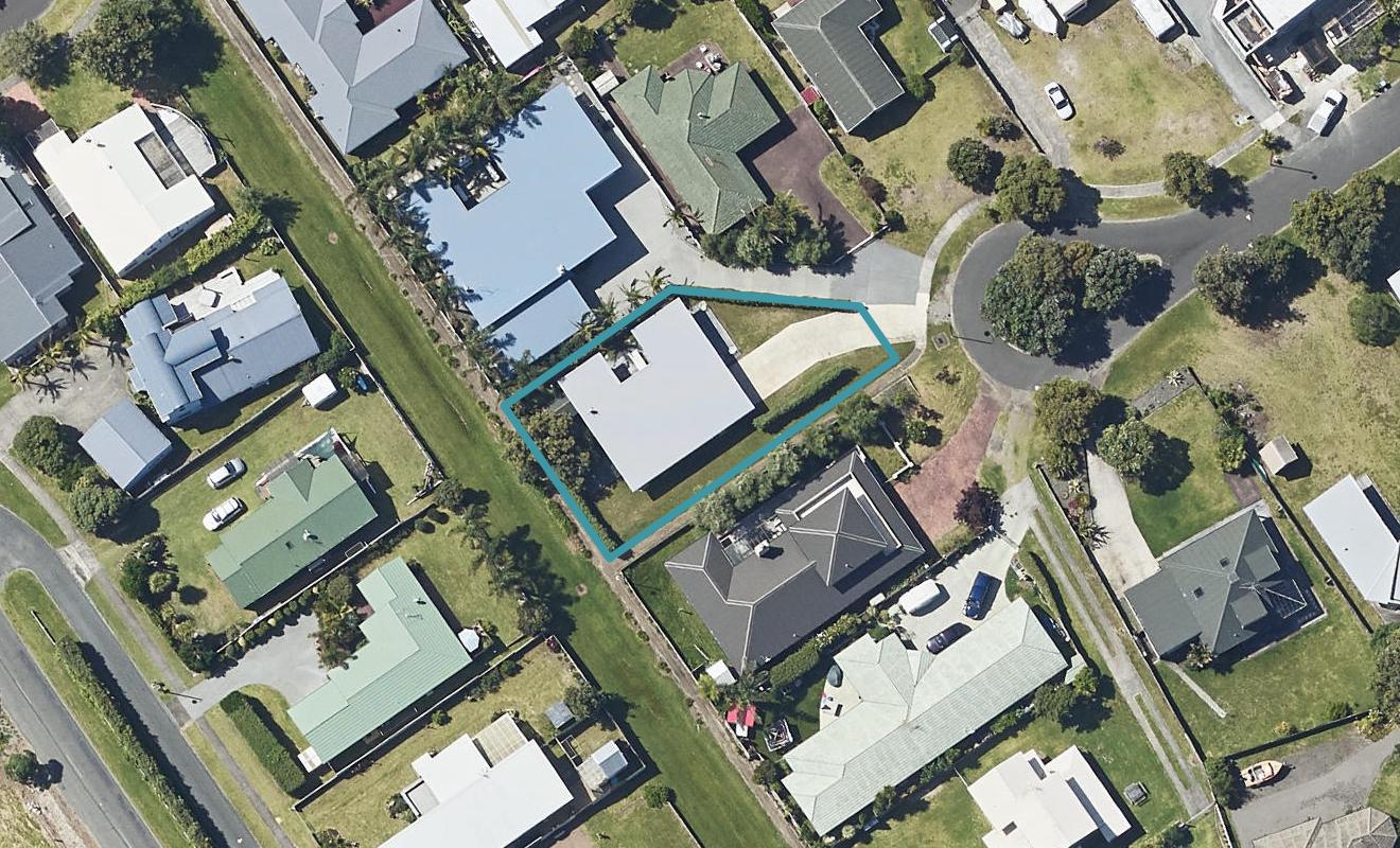 12 Te Kanawa Place, Bowentown, Waihi Beach - Carousel 1