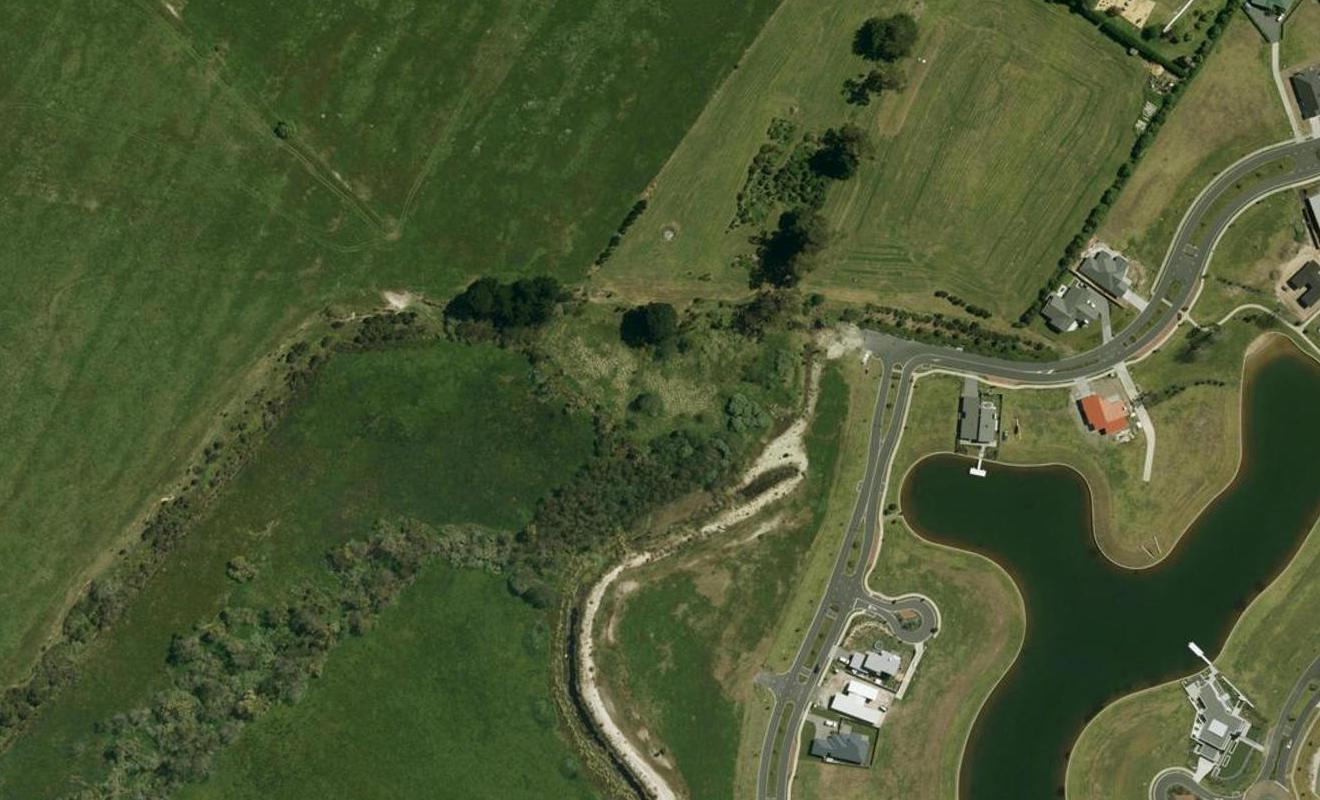 51 Stace Hopper Drive, One Tree Point - Carousel 1