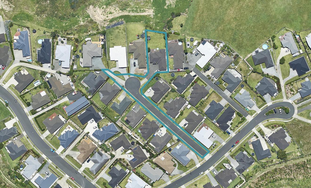 10 Gina Way, Welcome Bay, Tauranga - Carousel 1