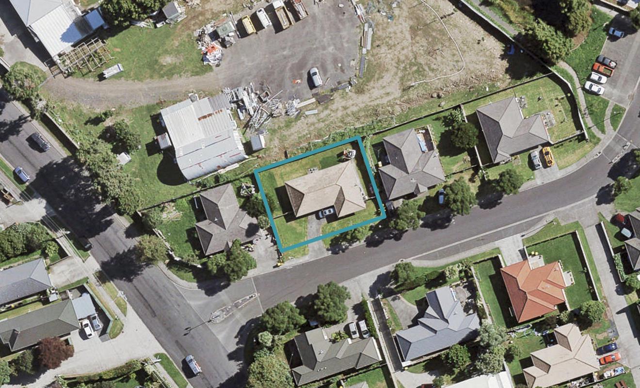 4 Scotts Field Drive, Takanini, Auckland - Carousel 1