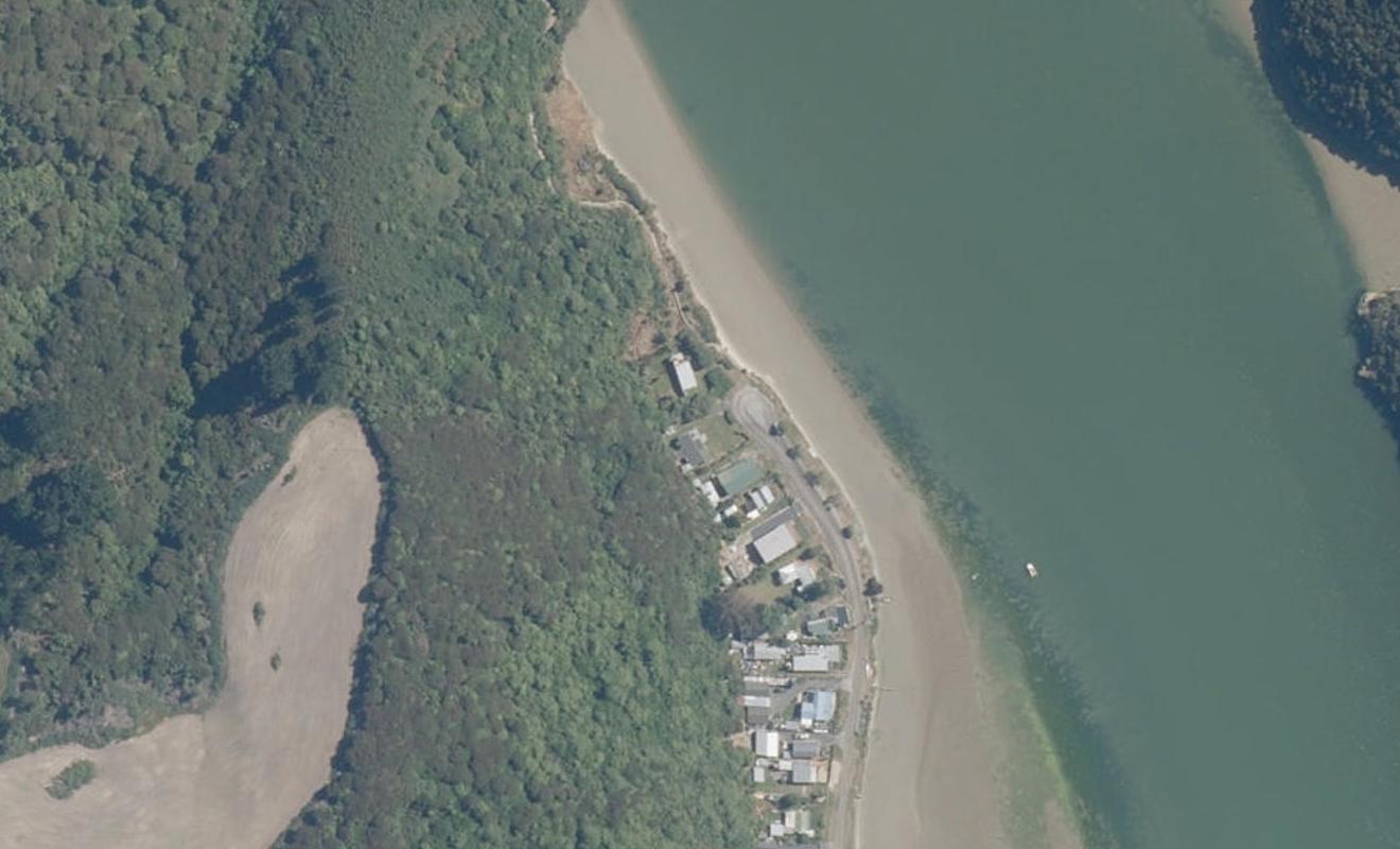 53 Riverside Road, Taieri Mouth - Carousel 1