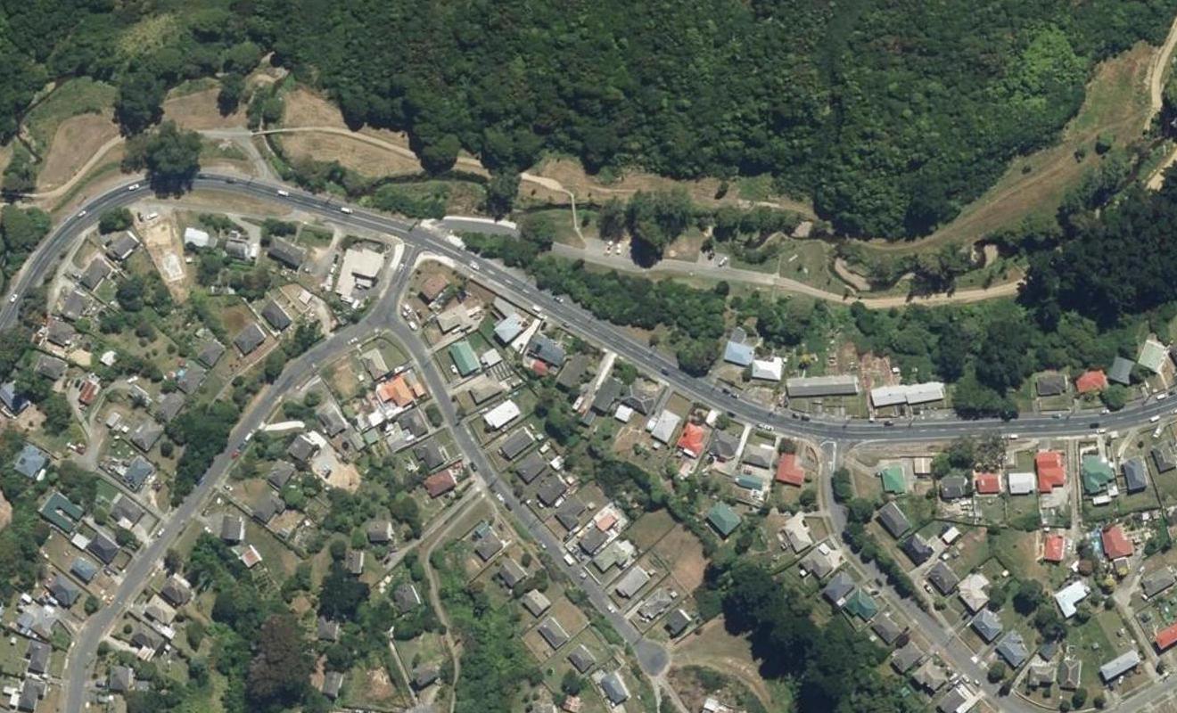 74 Champion Street, Cannons Creek, Porirua - Carousel 1