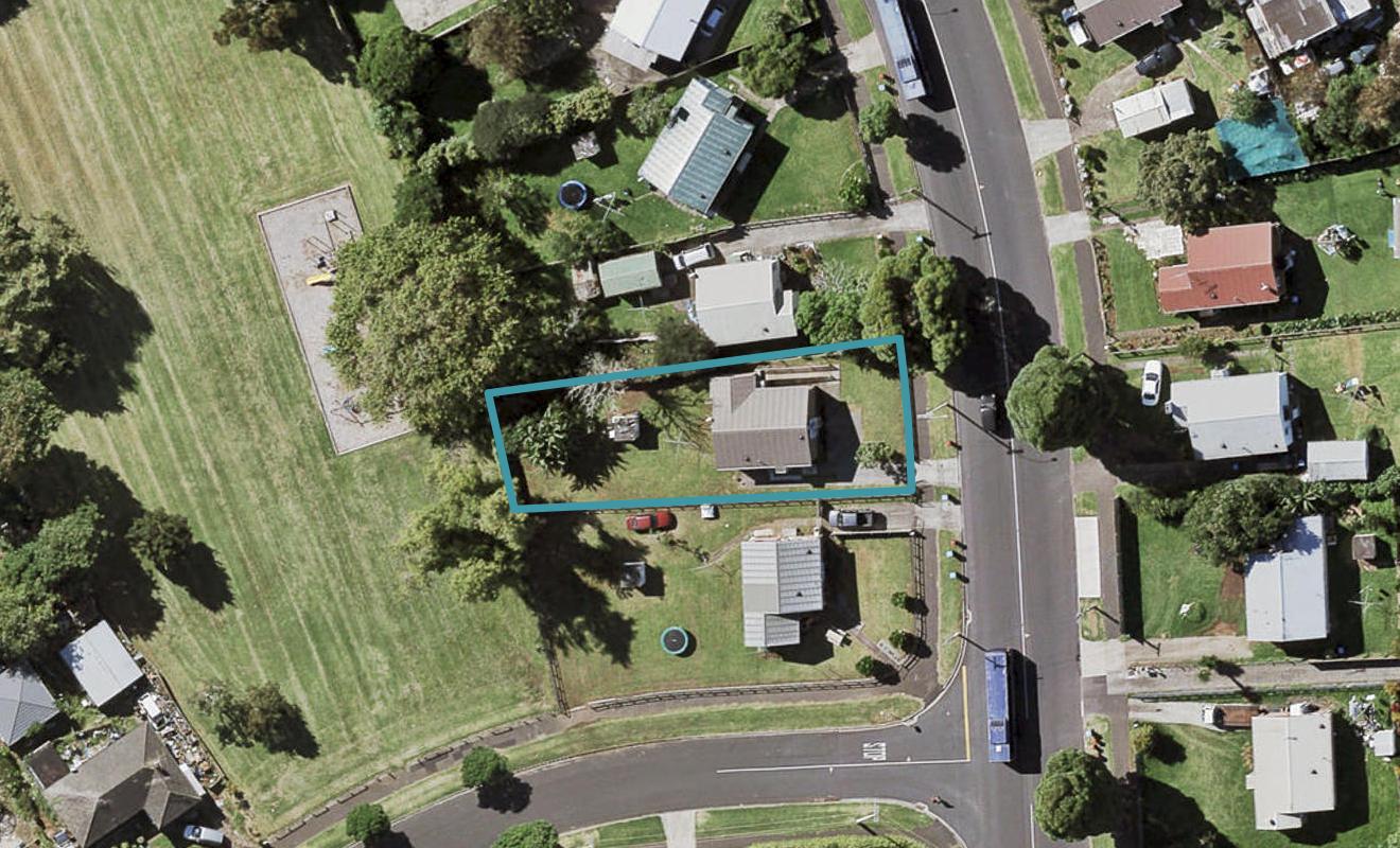 159 Tripoli Road, Point England, Auckland - Carousel 1